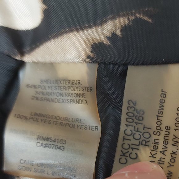 Calvin Klein Single Breasted Blazer faux pockets, single button, rouch sleeves - Picture 7 of 13